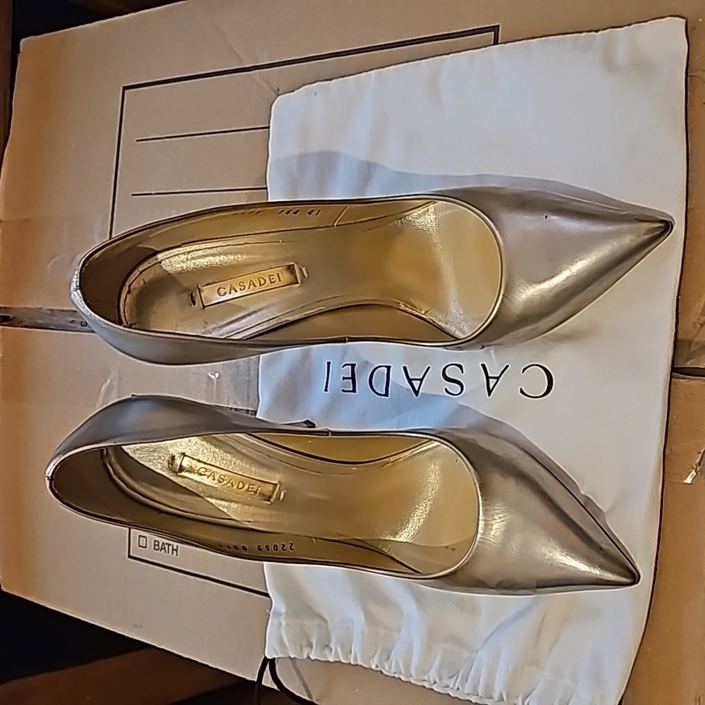 Casadie heels  sz 41